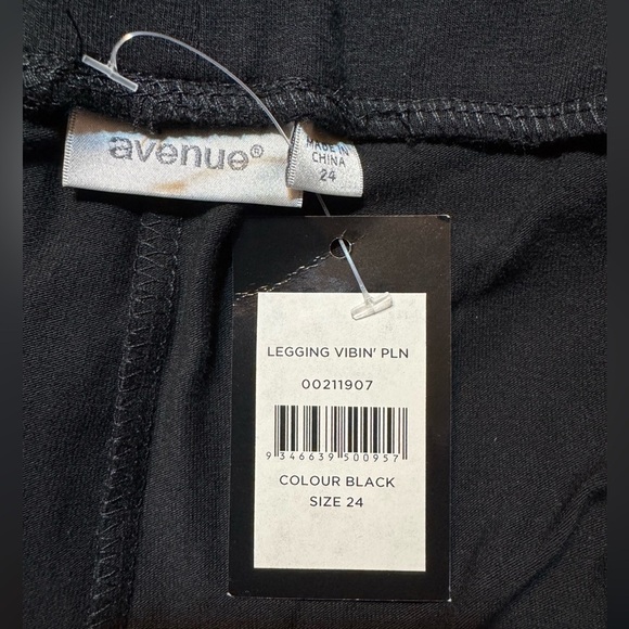 Avenue Plus Size Leggings Size 24 - Picture 6 of 8